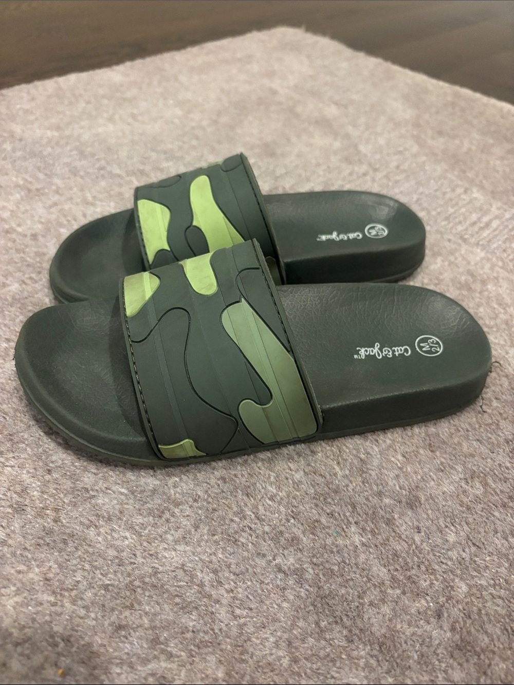 Cat & Jack Green Camo Slide Sandals